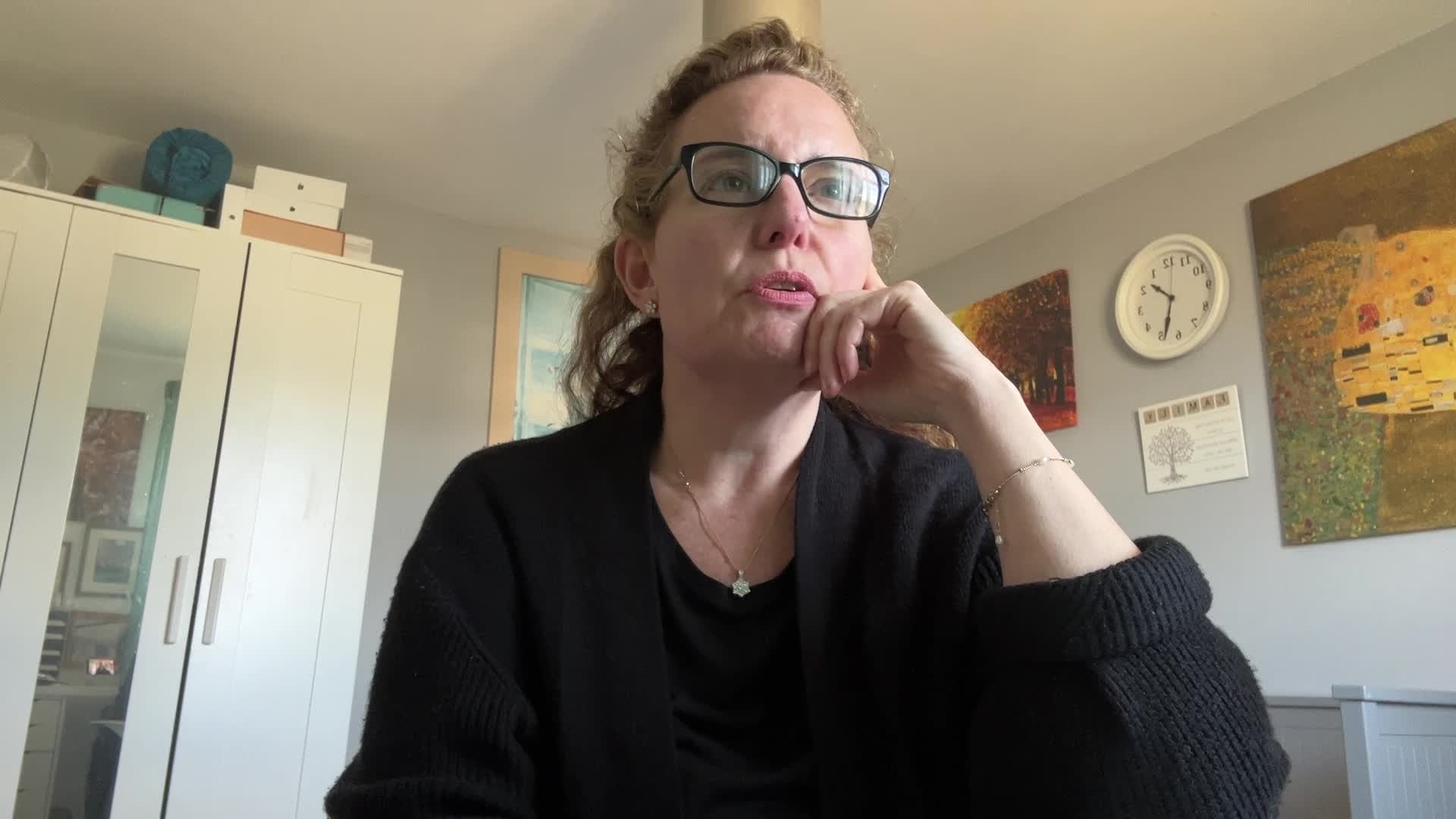 Integrative Counselling for Trauma: Journey to Reflection and Development | EN